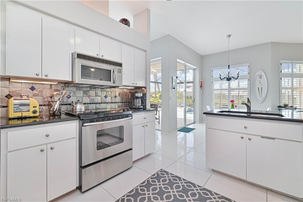 3681 Lakemont DR-13