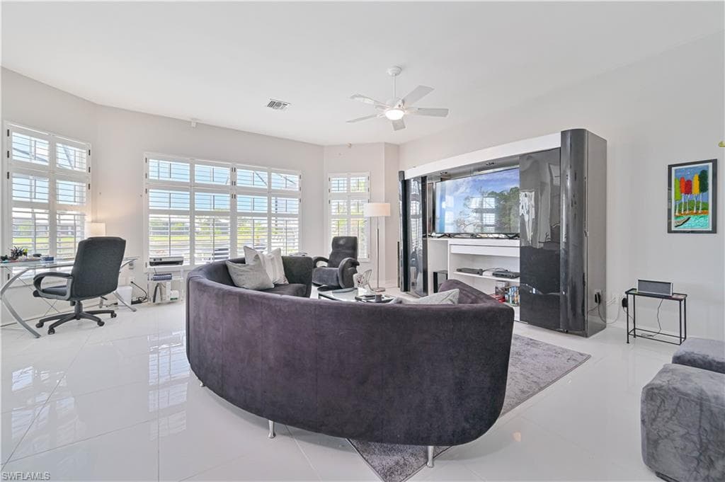 3681 Lakemont DR-17