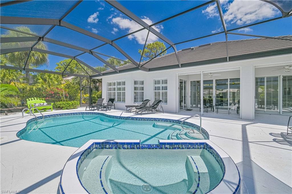 3681 Lakemont DR-36