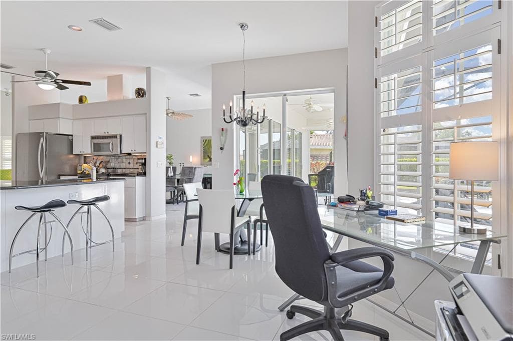 3681 Lakemont DR-11