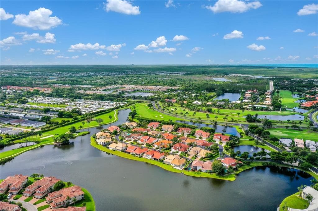 2124 Paget CIR 1-26