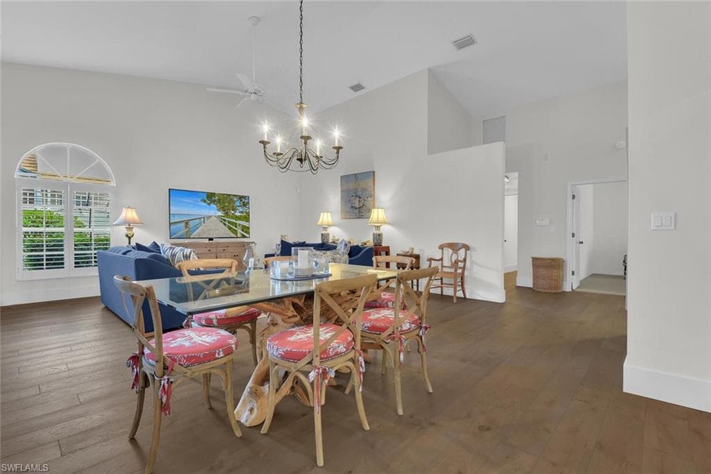 2124 Paget CIR 1-5