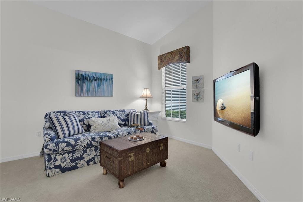 2124 Paget CIR 1-15