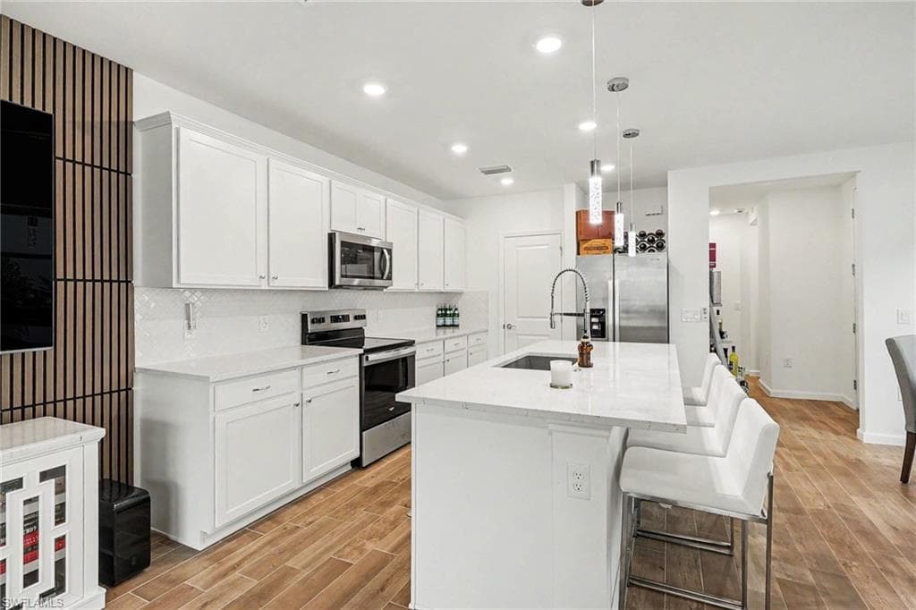 27837 Solis Grande DR-10