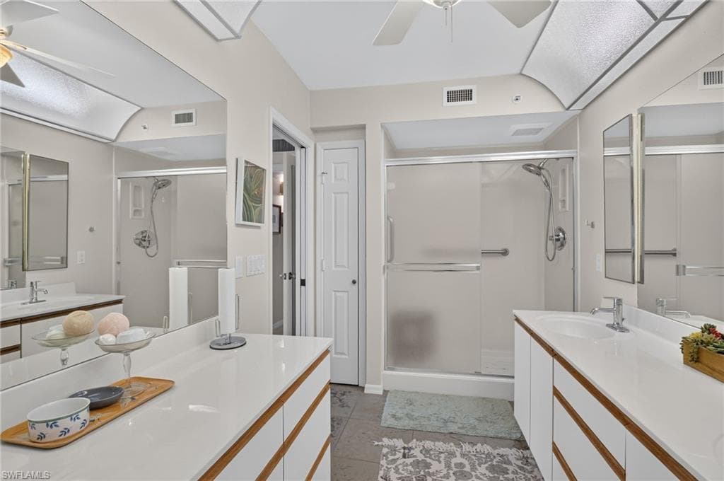 1900 Virginia AVE 503-26