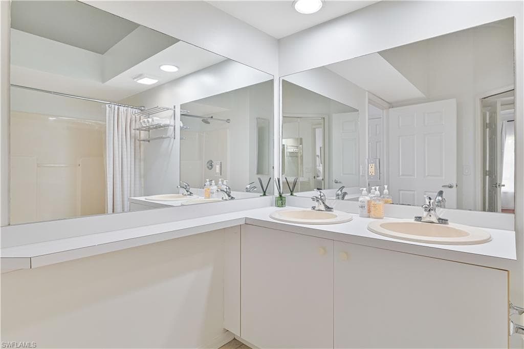 22741 Sandy Bay DR 203-25