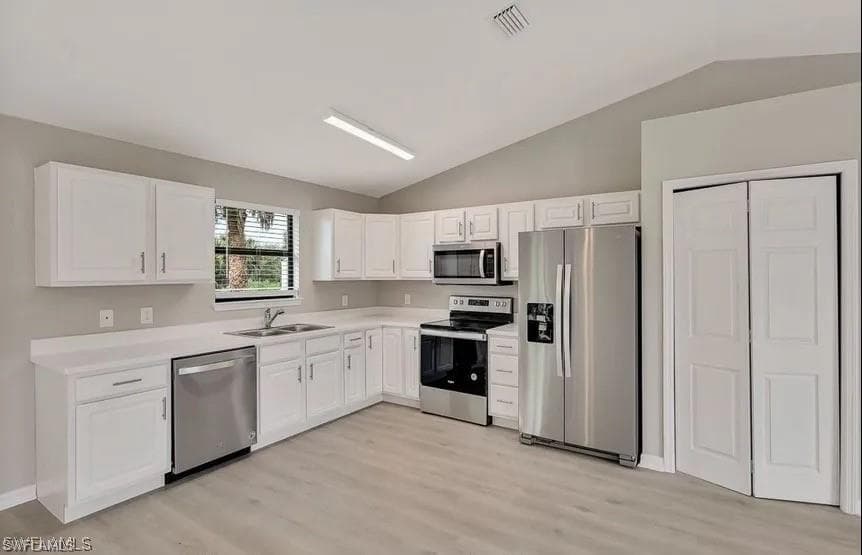 508 Cottonwood AVE S-4