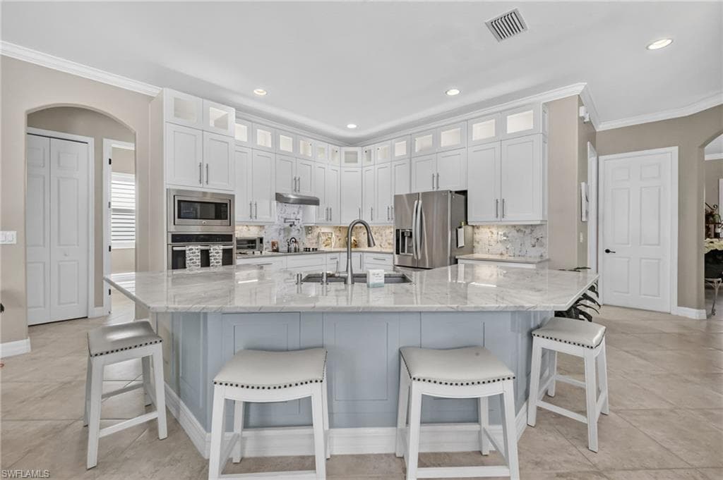 10975 Longwing DR-6