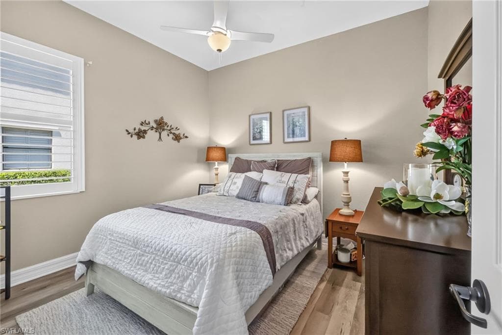 10975 Longwing DR-26
