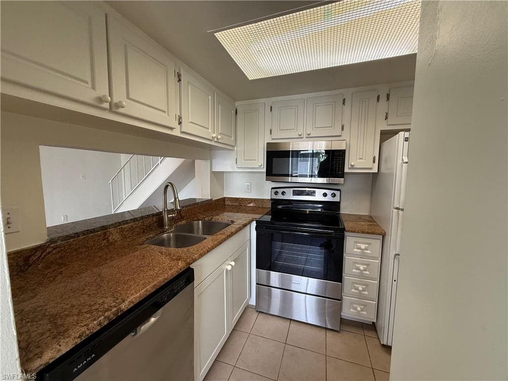 3257 Prince Edward Island CIR 3-2
