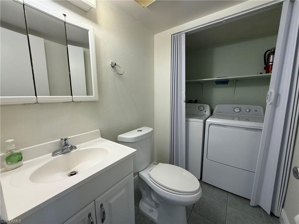 3257 Prince Edward Island CIR 3-9