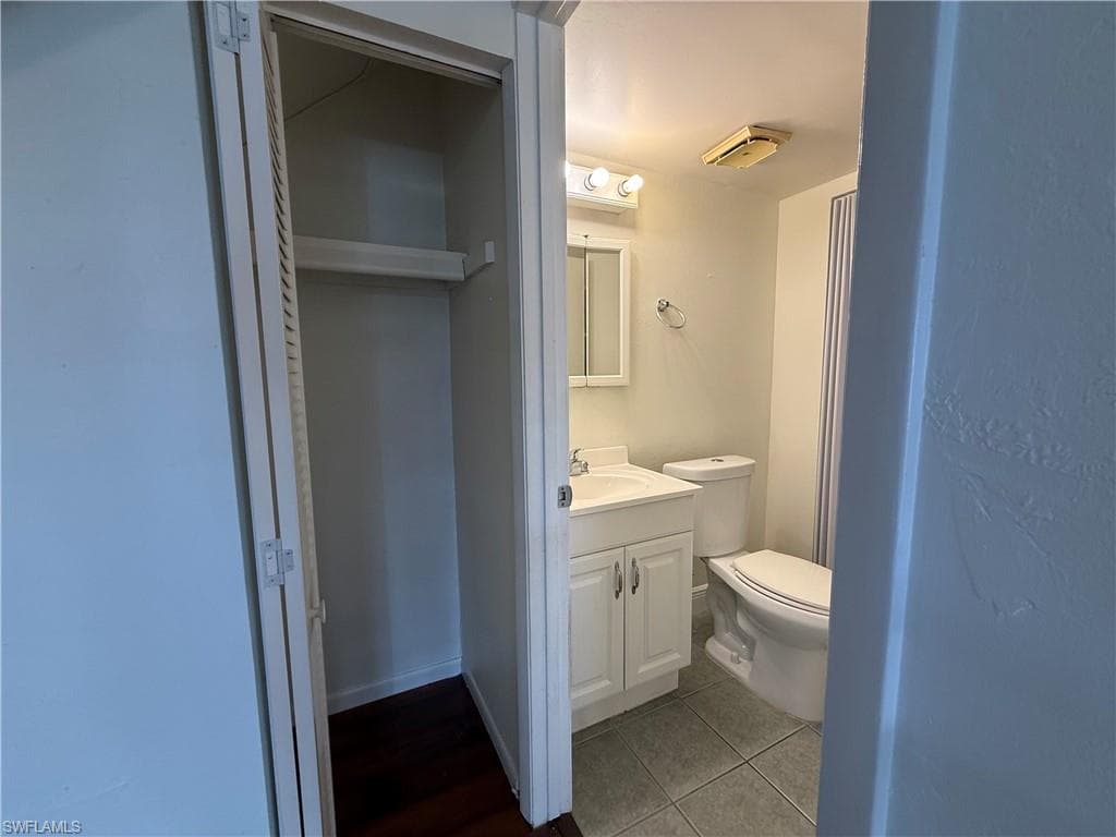 3257 Prince Edward Island CIR 3-8