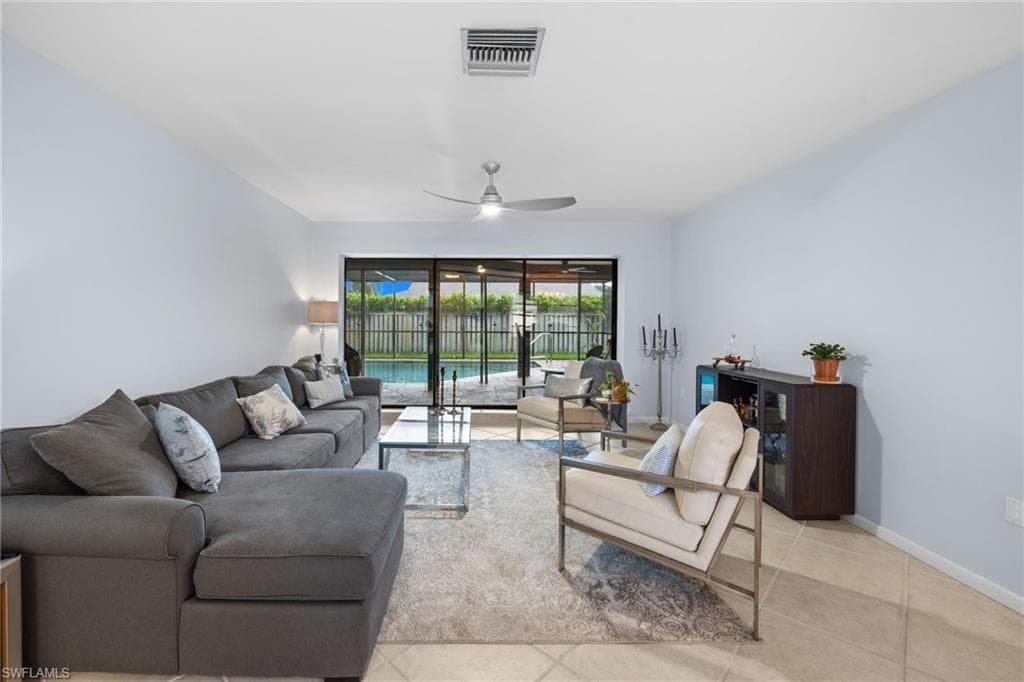 433 Golfview DR-28