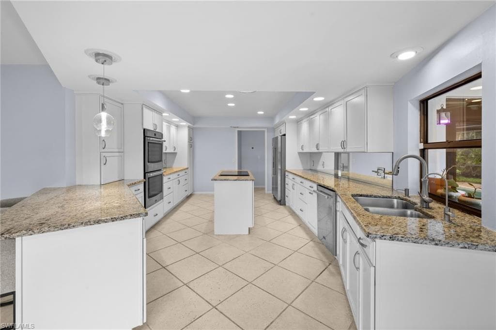 433 Golfview DR-38