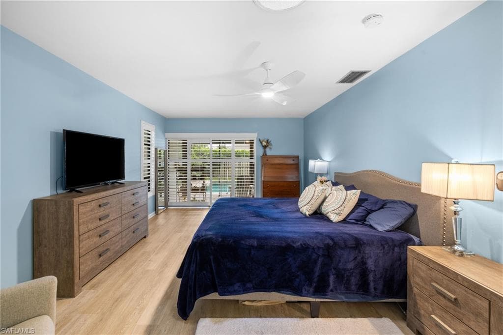 433 Golfview DR-14