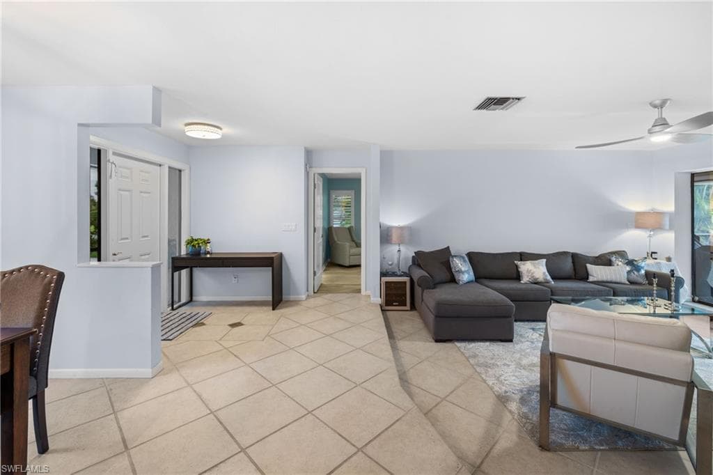 433 Golfview DR-29