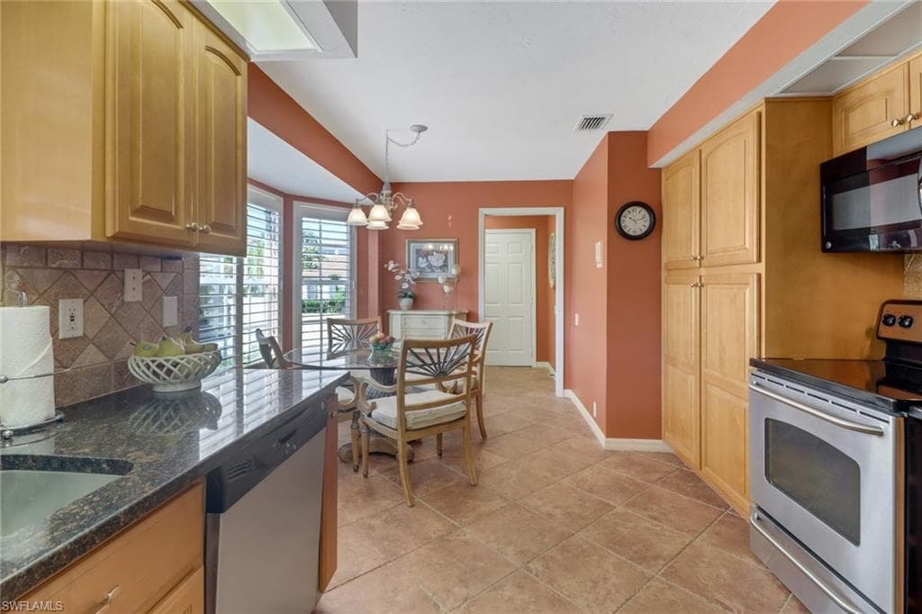 11745 Quail Village Way-13