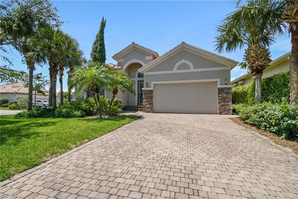 5742 Calmar Breeze LN-2