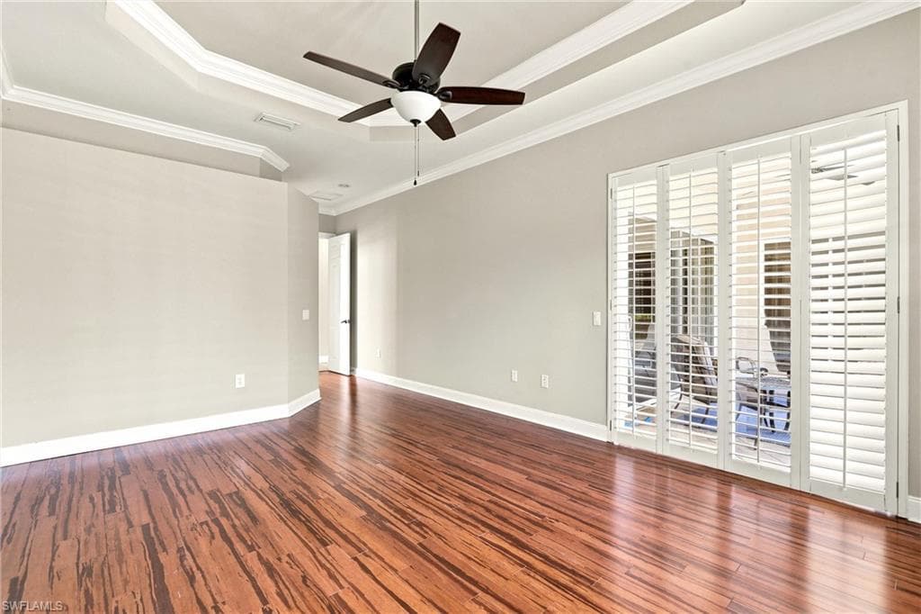 5742 Calmar Breeze LN-21