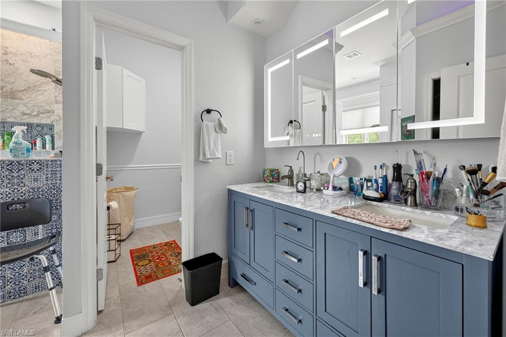 205 2nd ST-17