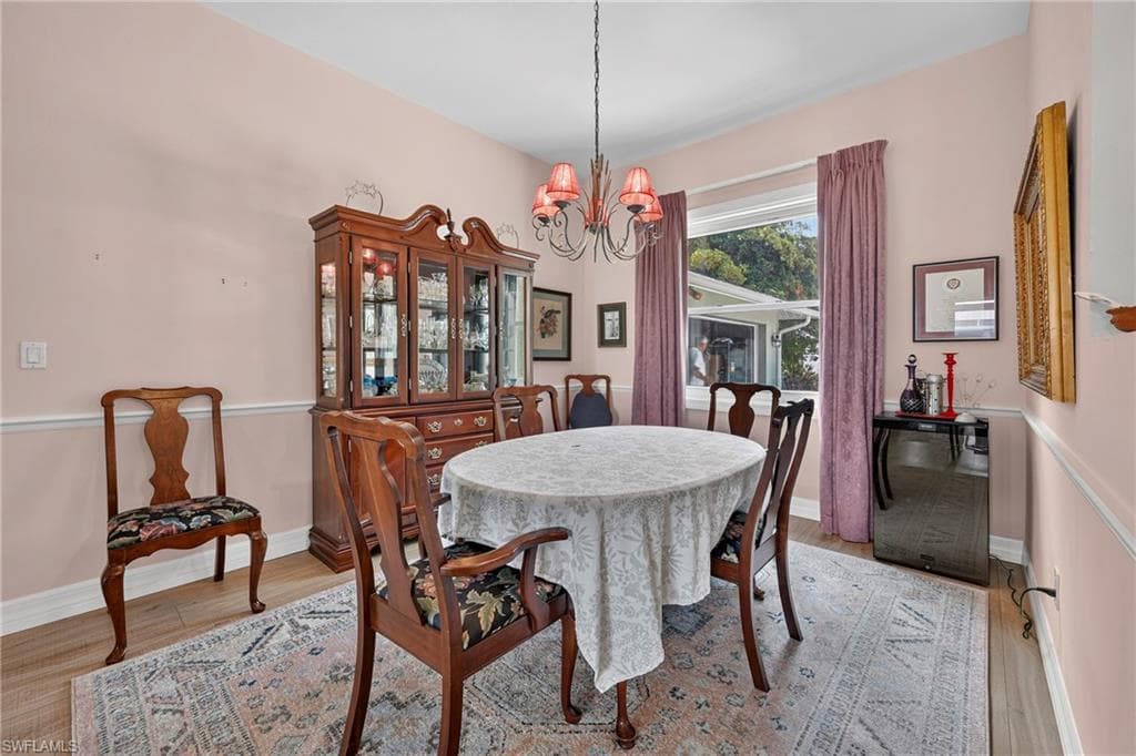 205 2nd ST-10
