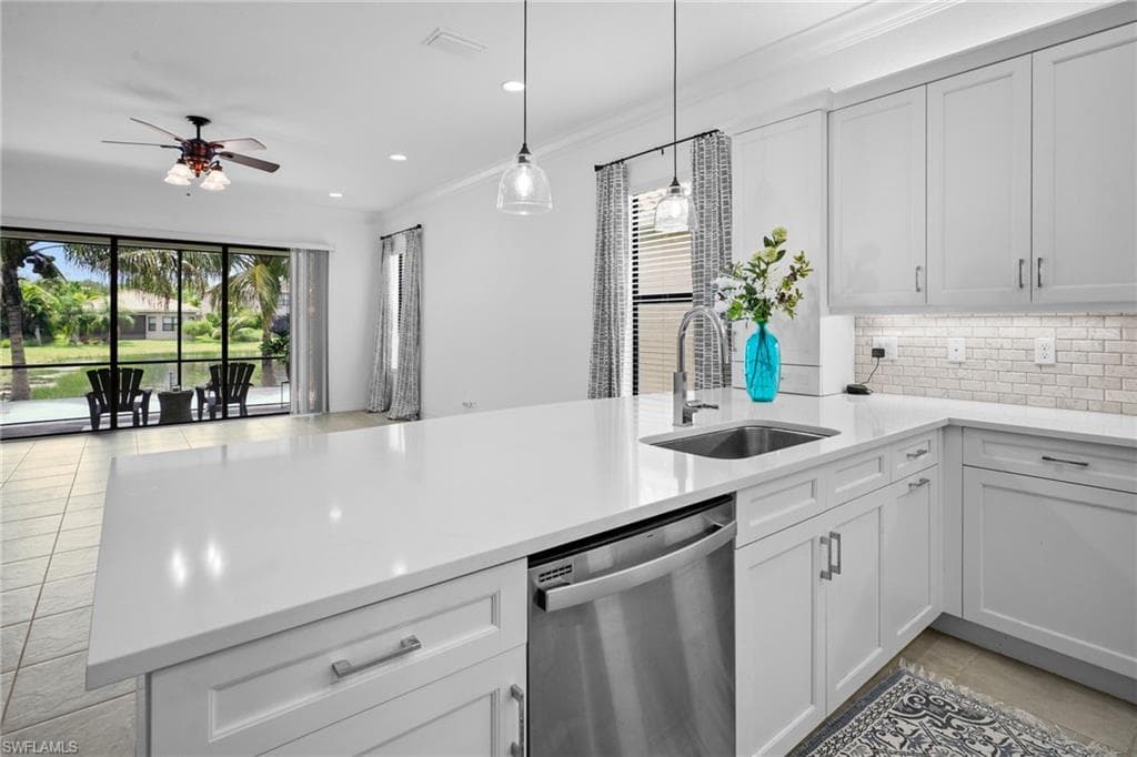11536 Foxbriar LN-13