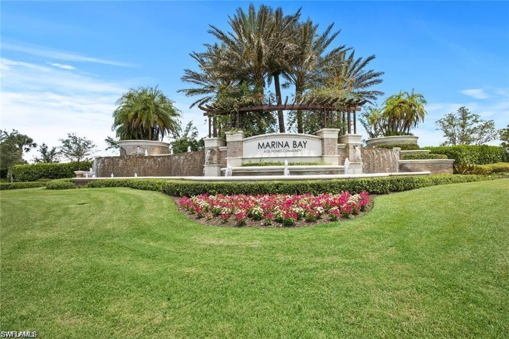 11536 Foxbriar LN-43