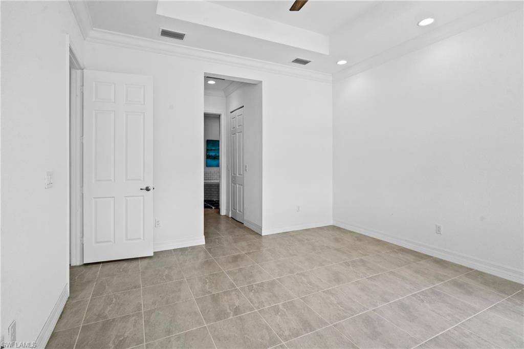 11536 Foxbriar LN-22