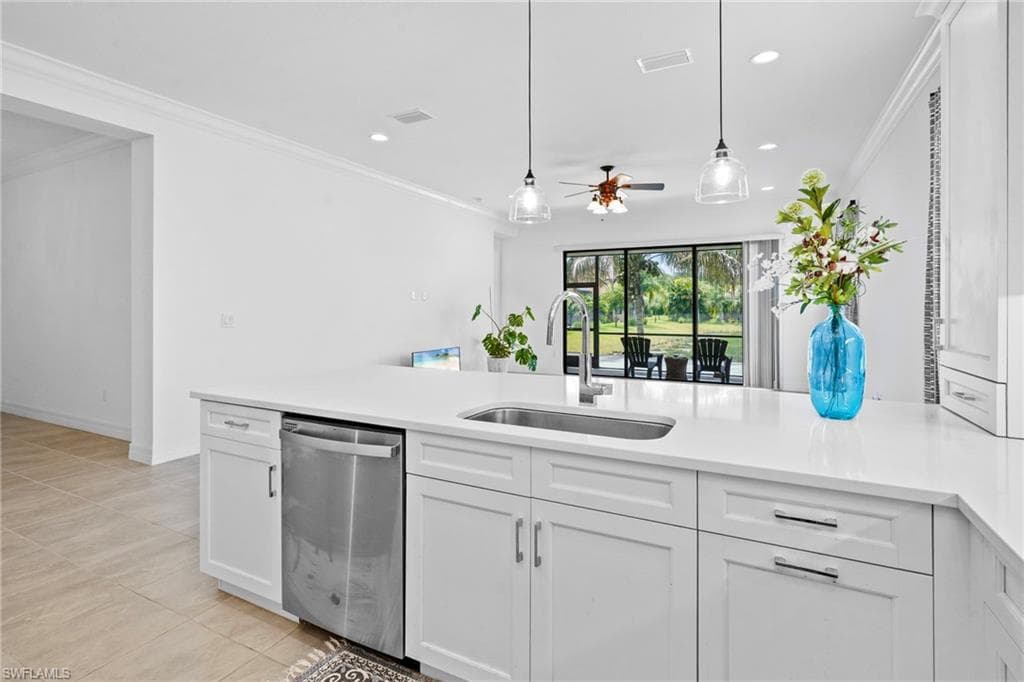 11536 Foxbriar LN-9
