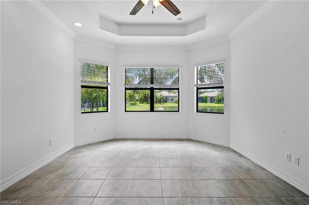 11536 Foxbriar LN-21