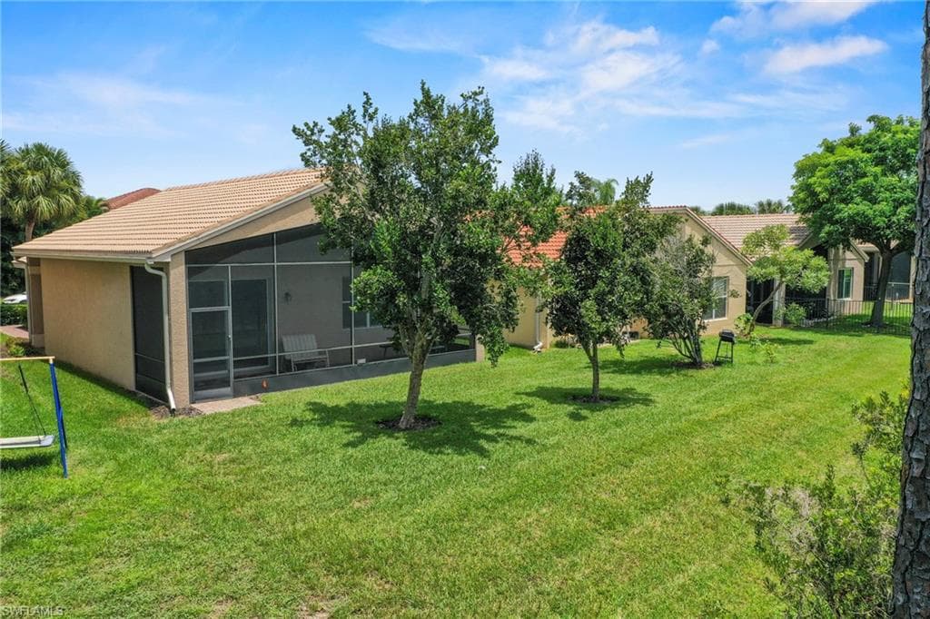 11104 Yellow Poplar DR-17