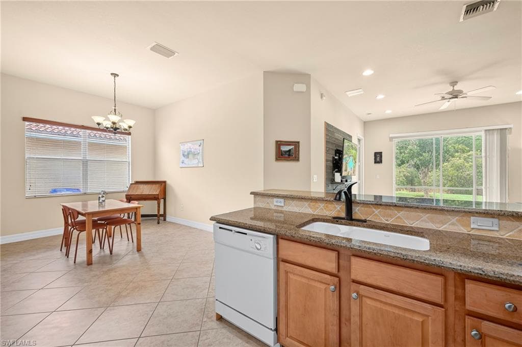 11104 Yellow Poplar DR-7