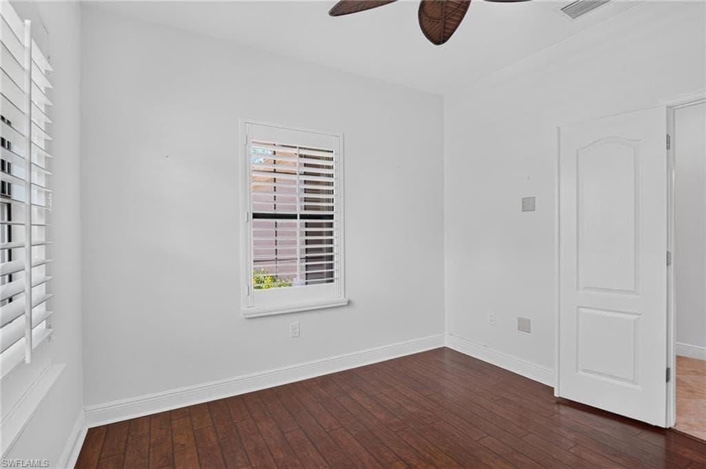 21567 Cascina DR-17