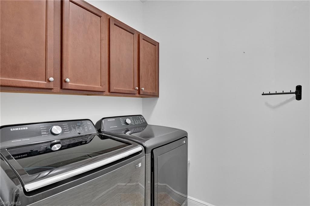 21567 Cascina DR-24