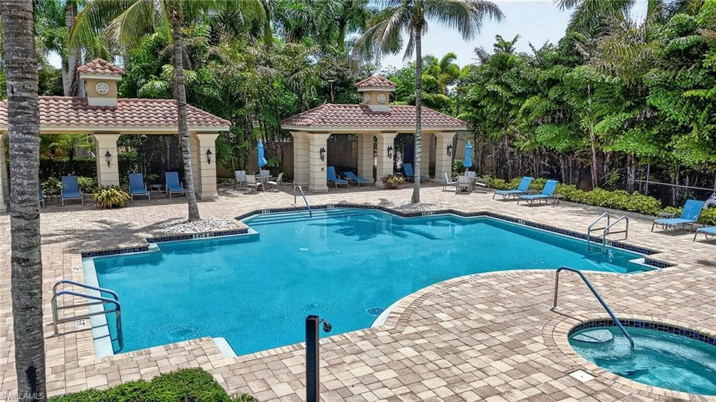 21567 Cascina DR-38