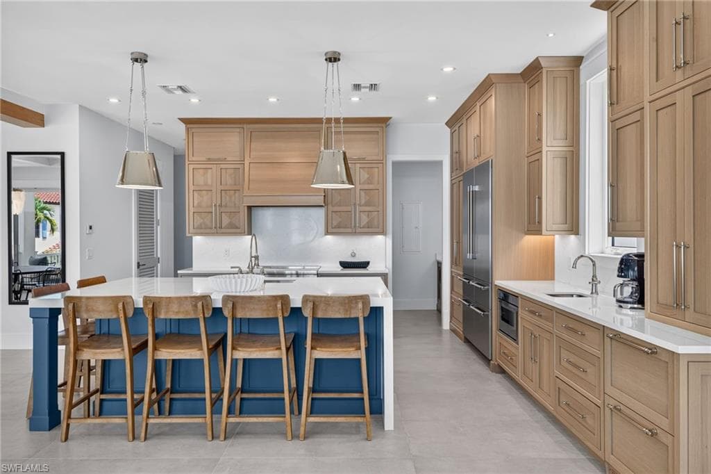 11516 Andy Rosse LN-9