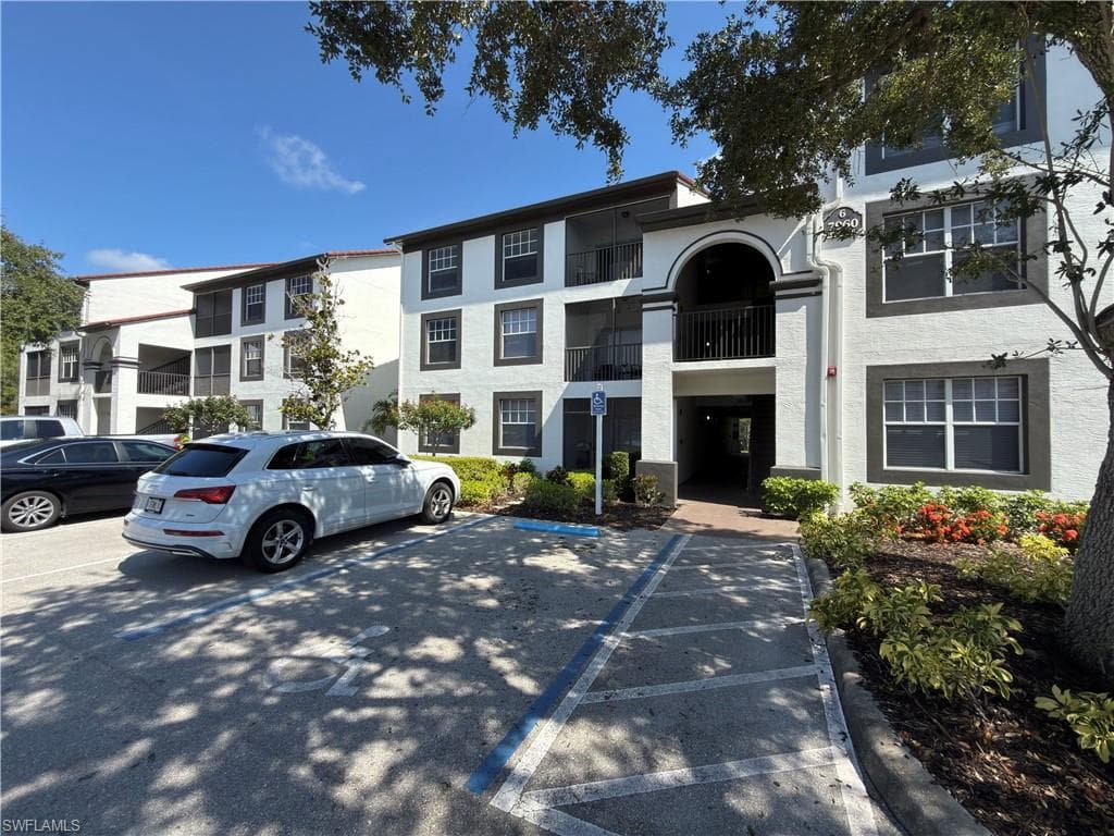 7960 Preserve CIR 624-1