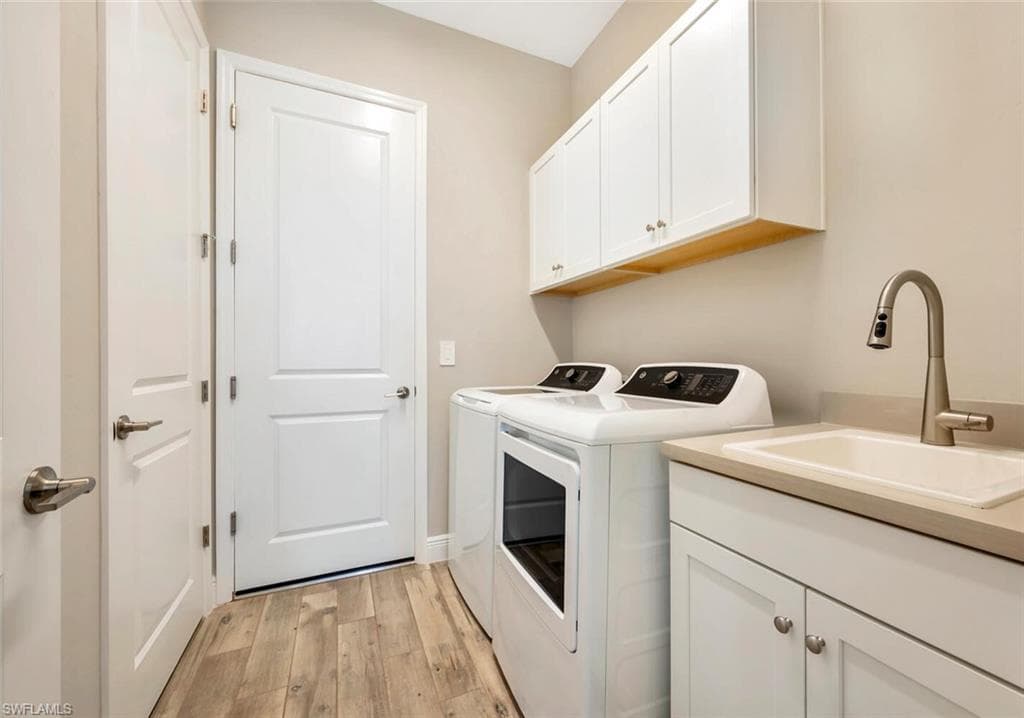 4003 Pegasus WAY-28