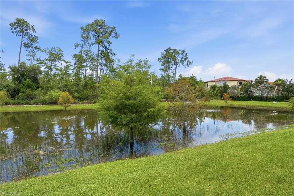 13081 Pembroke DR-5