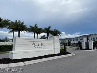 13081 Pembroke DR-10