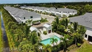 13081 Pembroke DR-11