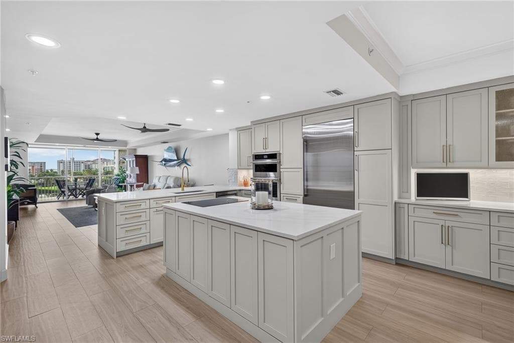 15210 Portside DR 402-2