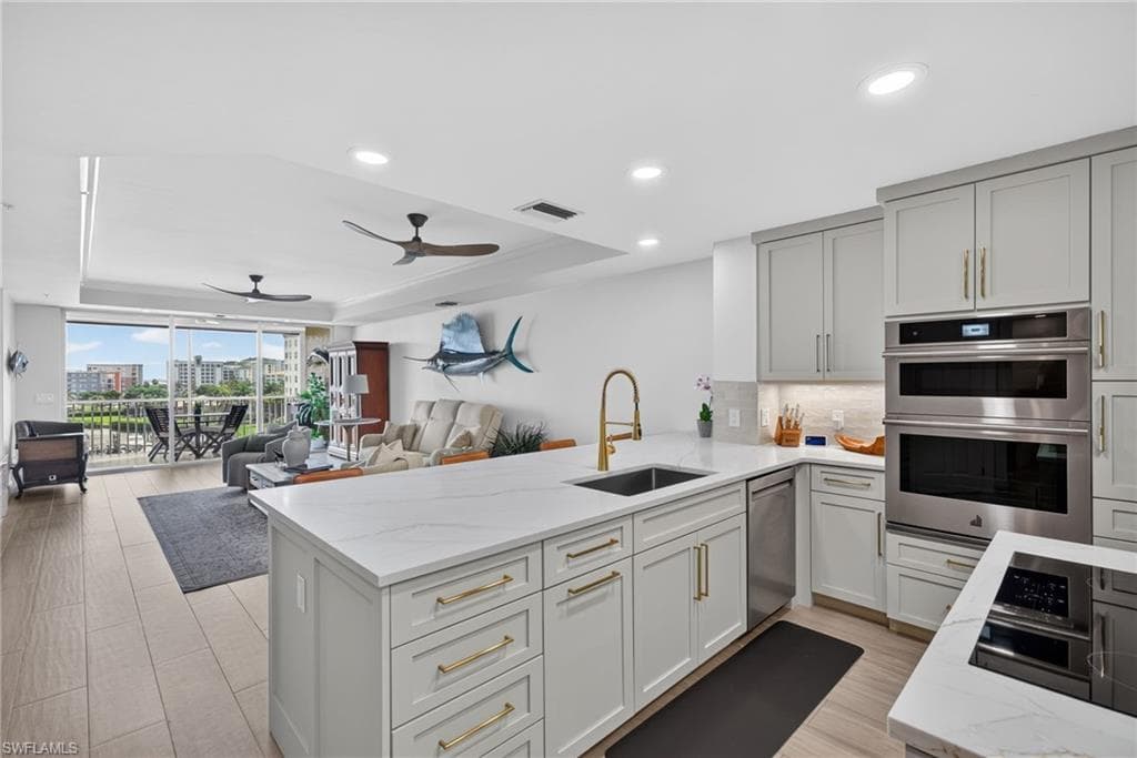 15210 Portside DR 402-9