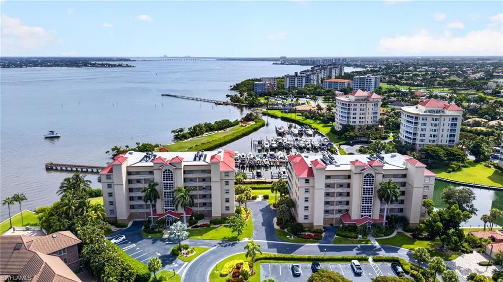 15210 Portside DR 402-30