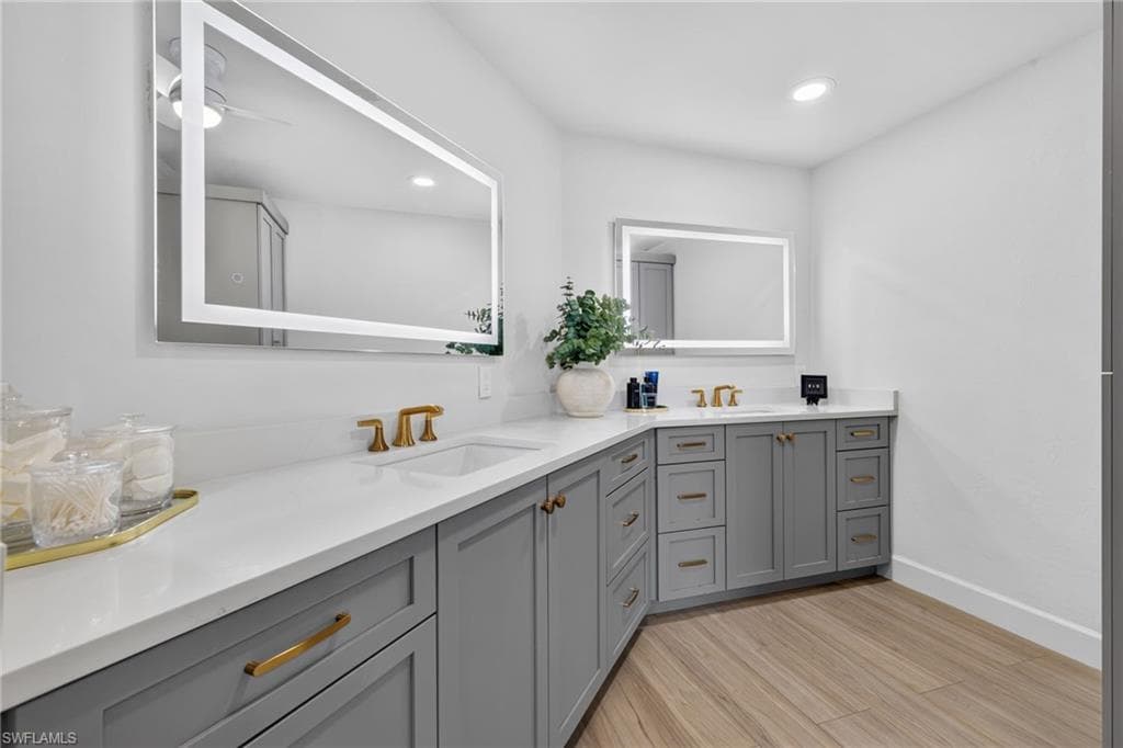 15210 Portside DR 402-19