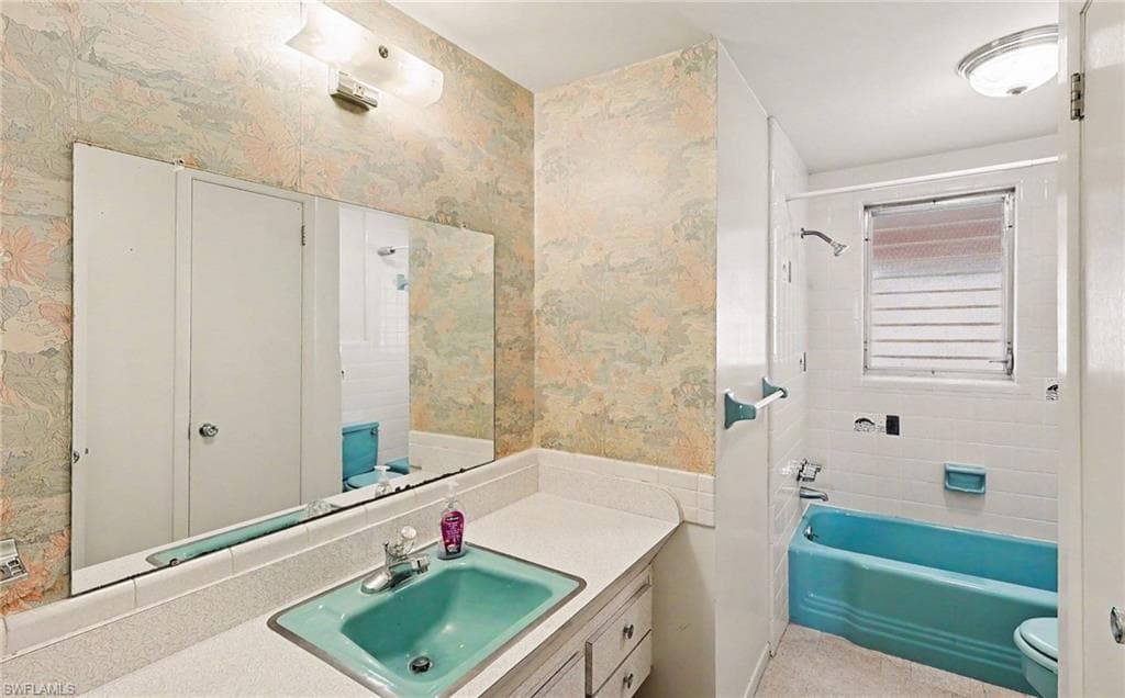 2148 Gorham AVE-14