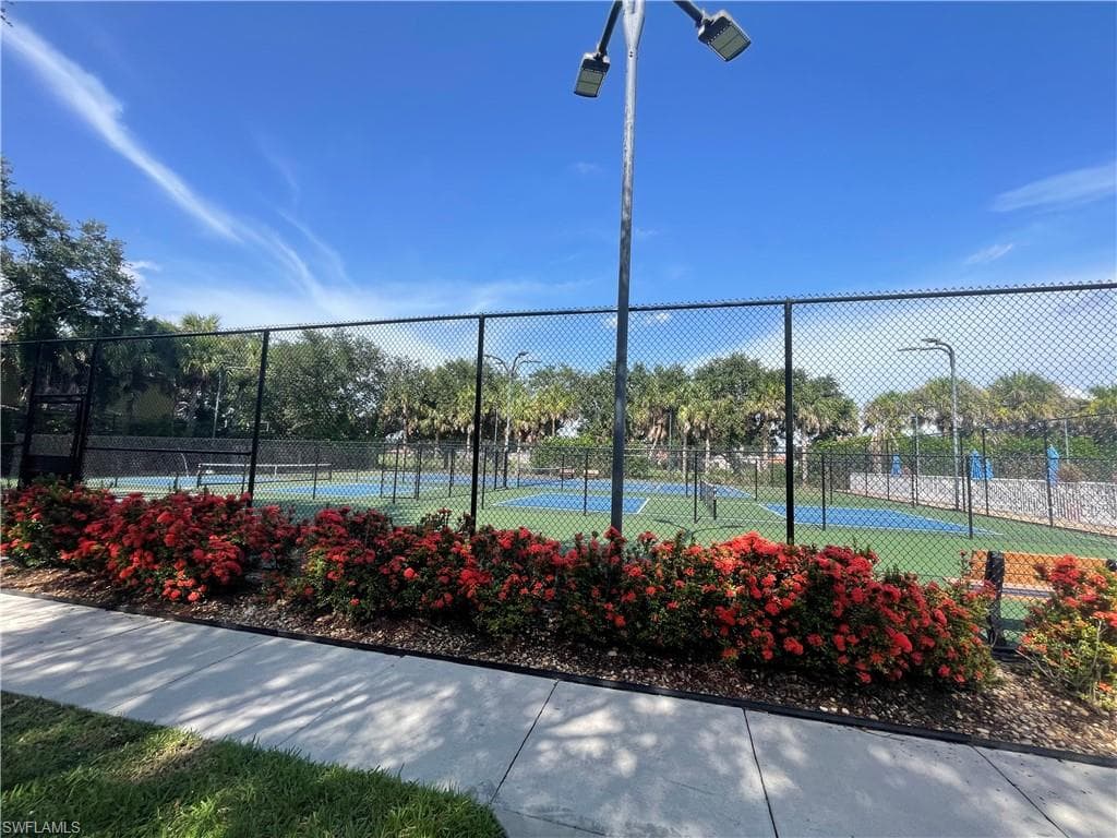 1993 Crestview WAY 131-29