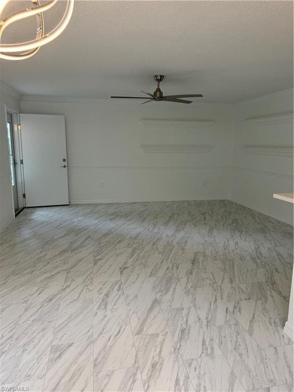 3225 E Riverside DR 54E-14