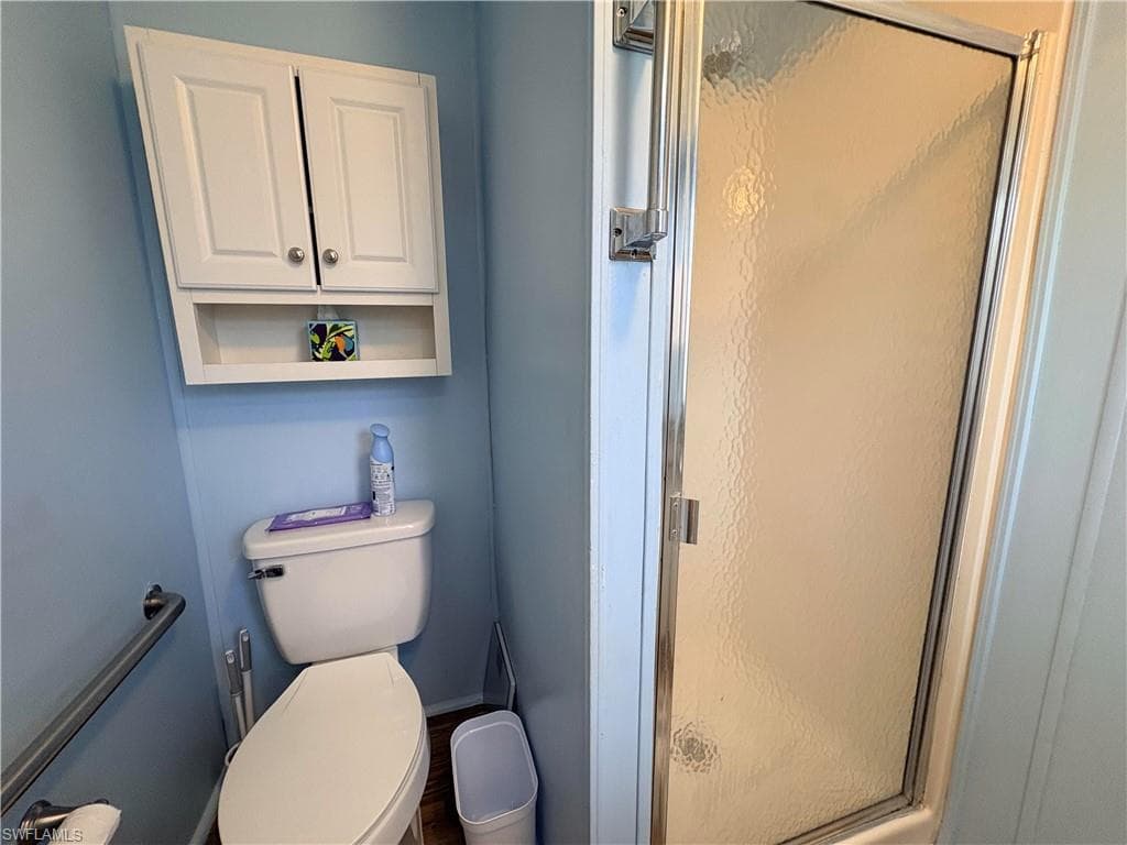 2790 Indianwood DR-26