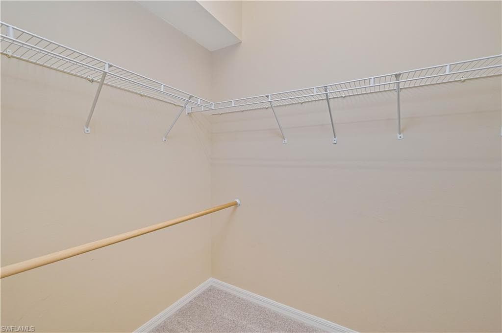 14111 Creek CT-32